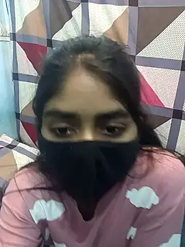 Snapshot of HotxMuskan chatting on February 19, 9:05 am HotxMuskan online show from February 19, 9:05 am