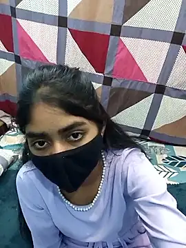 Snapshot of HotxMuskan chatting on February 20, 9:21 am HotxMuskan online show from February 20, 9:21 am