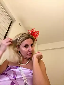 Amelia9798 online show from January 12, 7:19 pm