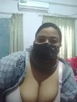 momo loves online show from February 4, 6:19 am