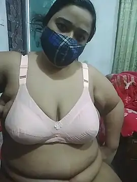 momo loves online show from April 9, 3:39 am