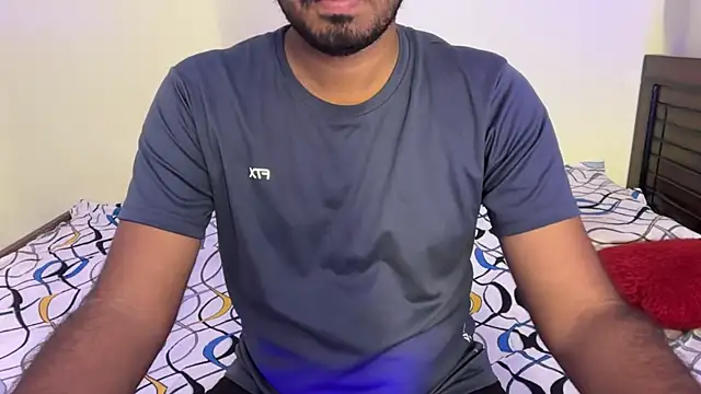 Snapshot of Ruthless_guyy chatting on April 18, 6:45 pm Ruthless guyy online show from April 18, 6:45 pm