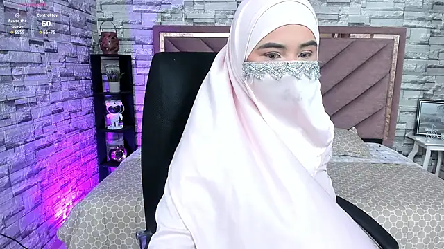 Snapshot of Zulema_Bakir chatting on January 8, 6:54 pm Zulema Bakir online show from January 8, 6:54 pm