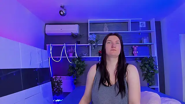 StephieRousee online show from May 27, 5:26 am