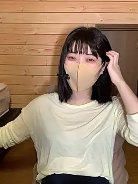 minami room online show from April 17, 12:52 pm