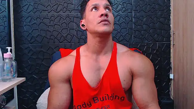 viktor herrera online show from January 10, 3:47 pm