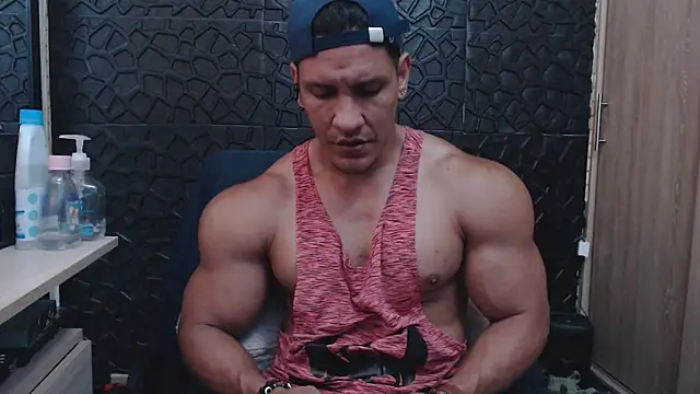 viktor herrera online show from January 15, 4:22 pm