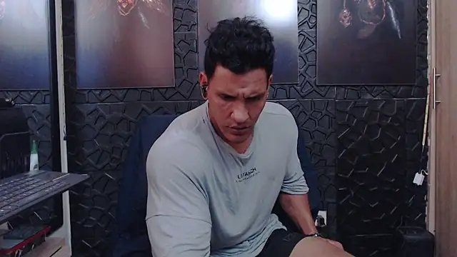 viktor herrera online show from March 27, 5:12 pm