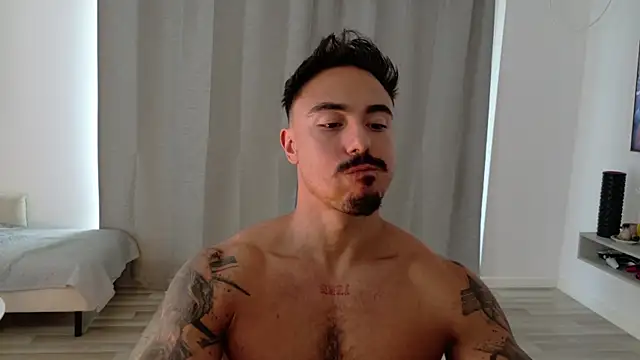 Snapshot of Master_Lukas chatting on July 25, 12:14 pm Master Lukas online show from July 25, 12:14 pm