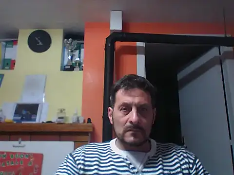 Snapshot of colosone chatting on February 18, 3:54 pm colosone online show from February 18, 3:54 pm