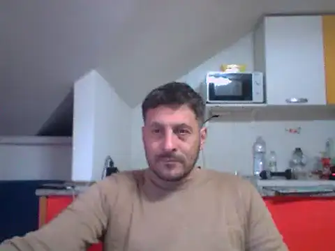 Snapshot of colosone chatting on March 17, 3:50 pm colosone online show from March 17, 3:50 pm