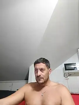 Snapshot of colosone chatting on September 8, 9:03 pm colosone online show from September 8, 9:03 pm