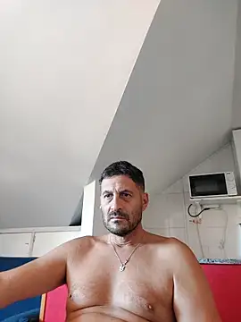 Snapshot of colosone chatting on September 15, 12:49 pm colosone online show from September 15, 12:49 pm