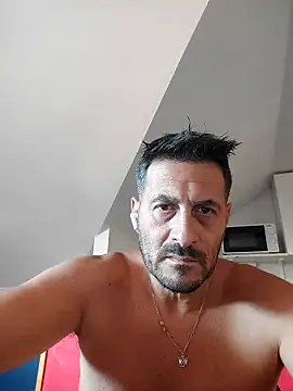 Snapshot of colosone chatting on September 16, 11:33 am colosone online show from September 16, 11:33 am