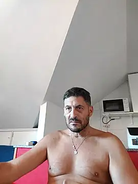 Snapshot of colosone chatting on September 18, 1:02 pm colosone online show from September 18, 1:02 pm