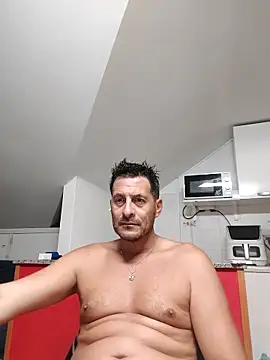 Snapshot of colosone chatting on September 22, 9:06 pm colosone online show from September 22, 9:06 pm