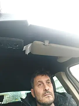 Snapshot of colosone chatting on November 27, 1:24 pm colosone online show from November 27, 1:24 pm