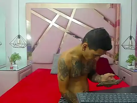 Snapshot of ViolethANDJuanda chatting on January 10, 1:13 pm ViolethANDJuanda online show from January 10, 1:13 pm