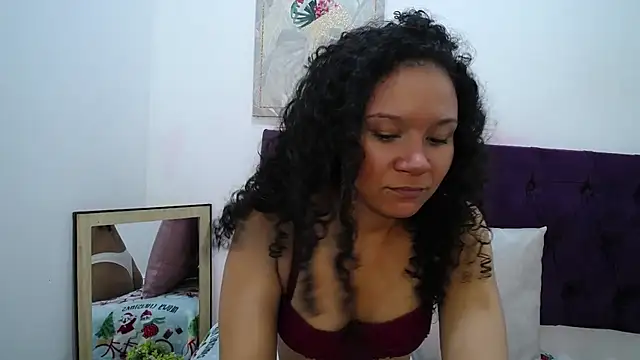 Snapshot of Little18Doll chatting on January 7, 11:23 am Little18Doll online show from January 7, 11:23 am