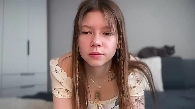 Snapshot of karalinhks chatting on February 7, 7:12 am karalinhks online show from February 7, 7:12 am