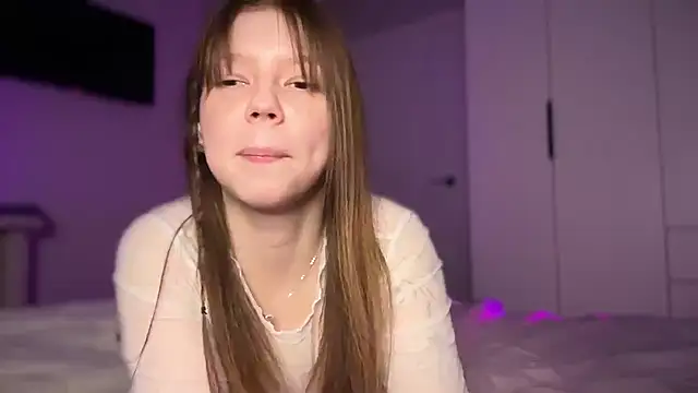 Snapshot of karalinhks chatting on February 24, 6:06 pm karalinhks online show from February 24, 6:06 pm