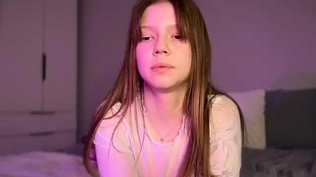 Snapshot of karalinhks chatting on February 28, 10:33 pm karalinhks online show from February 28, 10:33 pm