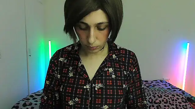 HoneyValentine online show from February 20, 7:47 pm