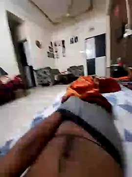 Snapshot of rohit16770 chatting on February 25, 6:50 pm rohit16770 online show from February 25, 6:50 pm