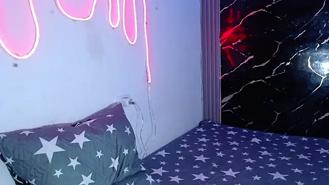 jamescurly00 online show from March 15, 5:24 am