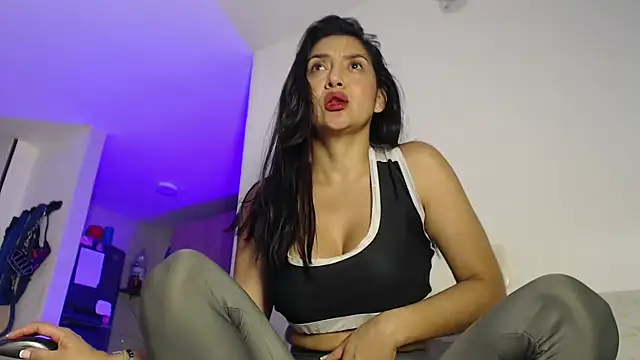 samanta xi online show from February 27, 5:29 am