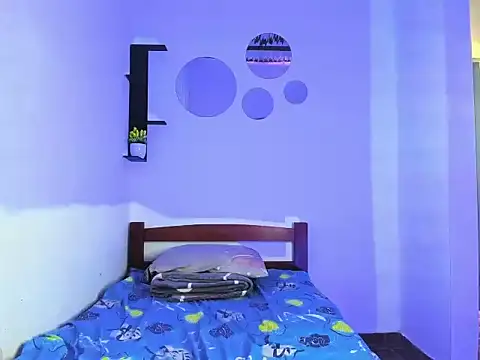 Snapshot of Ecstasy2dirty69 chatting on January 15, 4:44 pm Ecstasy2dirty69 online show from January 15, 4:44 pm