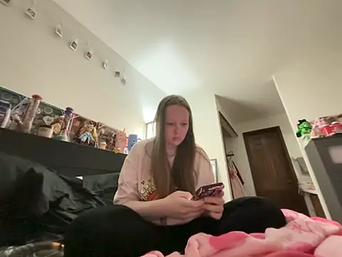 prettygirltracy 12 online show from February 5, 12:43 pm