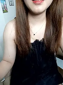 ChanChanLy online show from March 25, 3:51 pm