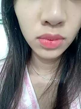 Snapshot of ChanChanLy chatting on July 7, 10:08 am ChanChanLy online show from July 7, 10:08 am