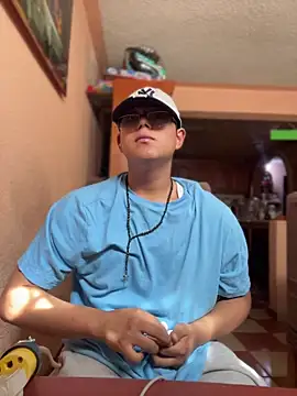 soyrodryp online show from February 18, 8:49 pm