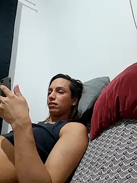 ofjuliaa online show from April 11, 6:18 am