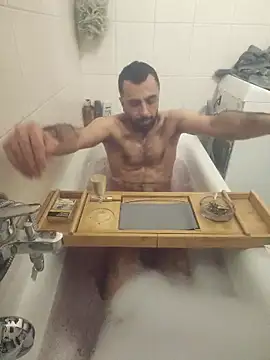 Snapshot of Moh_197 chatting on February 7, 5:27 pm Moh 197 online show from February 7, 5:27 pm