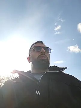 Snapshot of Moh_197 chatting on February 28, 2:51 pm Moh 197 online show from February 28, 2:51 pm