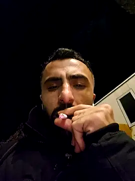 Snapshot of Moh_197 chatting on March 3, 11:21 pm Moh 197 online show from March 3, 11:21 pm