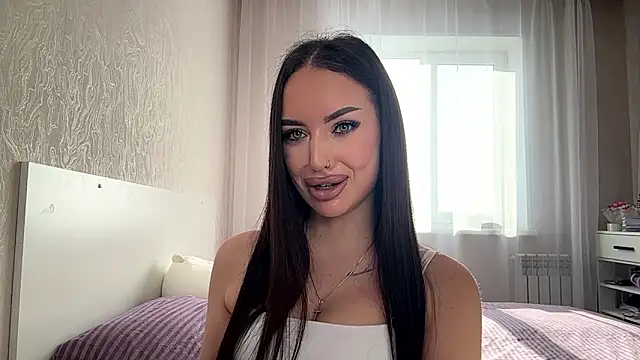 QueenGelik online show from February 11, 3:11 am