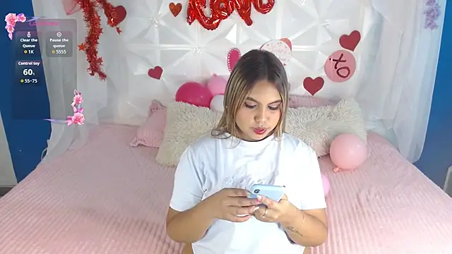 esmeralda cuisman online show from February 14, 11:51 am