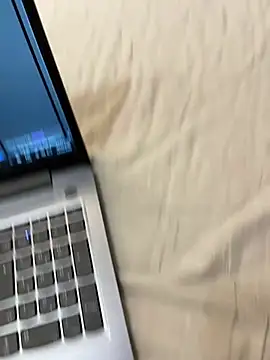 Snapshot of MARiana2619 chatting on February 18, 5:14 am MARiana2619 online show from February 18, 5:14 am