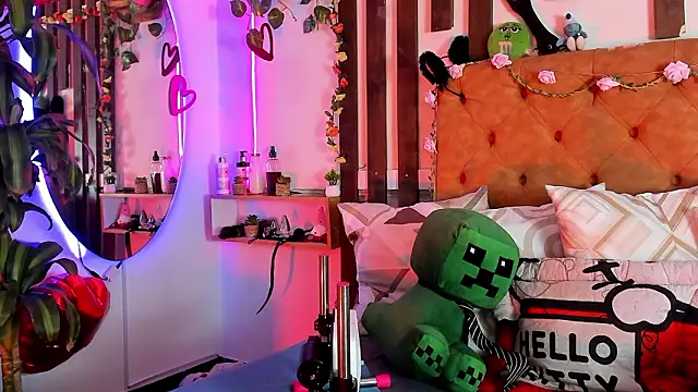 MeowMota  online show from February 22, 6:06 pm