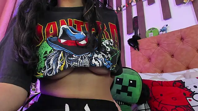 MeowMota  online show from March 18, 6:11 pm