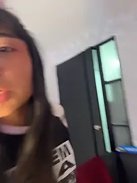 MeowMota  online show from April 1, 7:00 pm