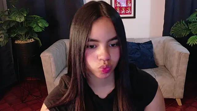 SofiaMante  online show from February 4, 9:20 pm