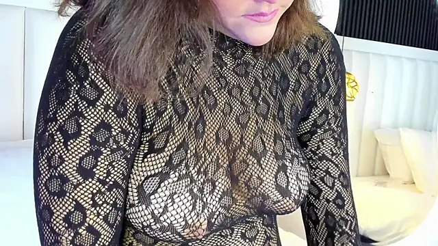 PandoraMiller online show from April 8, 5:02 pm