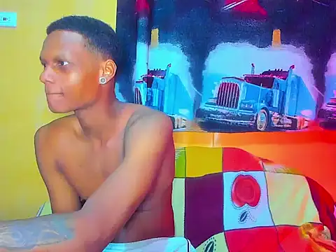 aunstin mohamme online show from April 18, 4:38 am