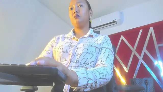 sweetdesireasm online show from February 1, 8:29 pm