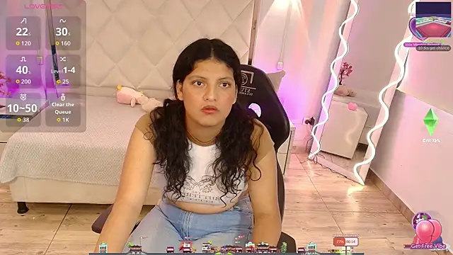 TATTI TAY online show from January 16, 7:40 pm